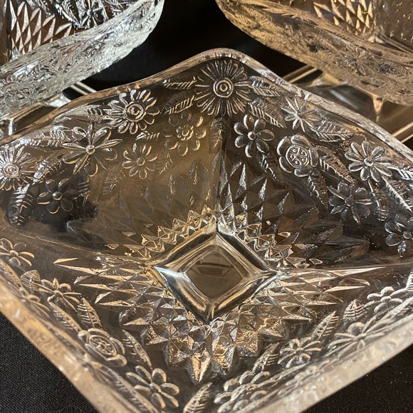 Pineapple and Floral Diamond shape Compote - Picture 3 of 4